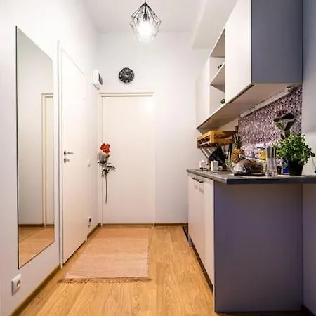 Koigi Mugavustega Soodne Stuudiokorter Apartment Parnu
