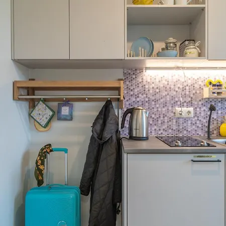 Koigi Mugavustega Soodne Stuudiokorter Apartamento